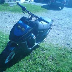 PGO hot 50       (HUGGET OP) 