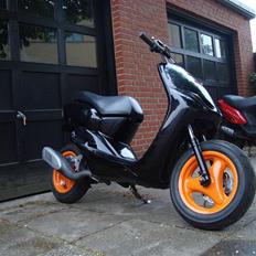 Yamaha Neos Black solgt :(