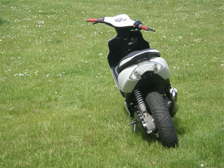 Yamaha Jog R - byttet billede 8