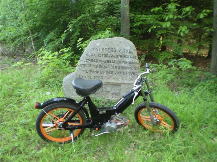 Puch Maxi K E50 *solgt* - Foran en mindesten fra Vendekrigen som foregik på falster billede 8