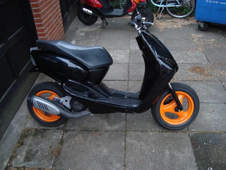 Yamaha Neos Black solgt :( billede 2