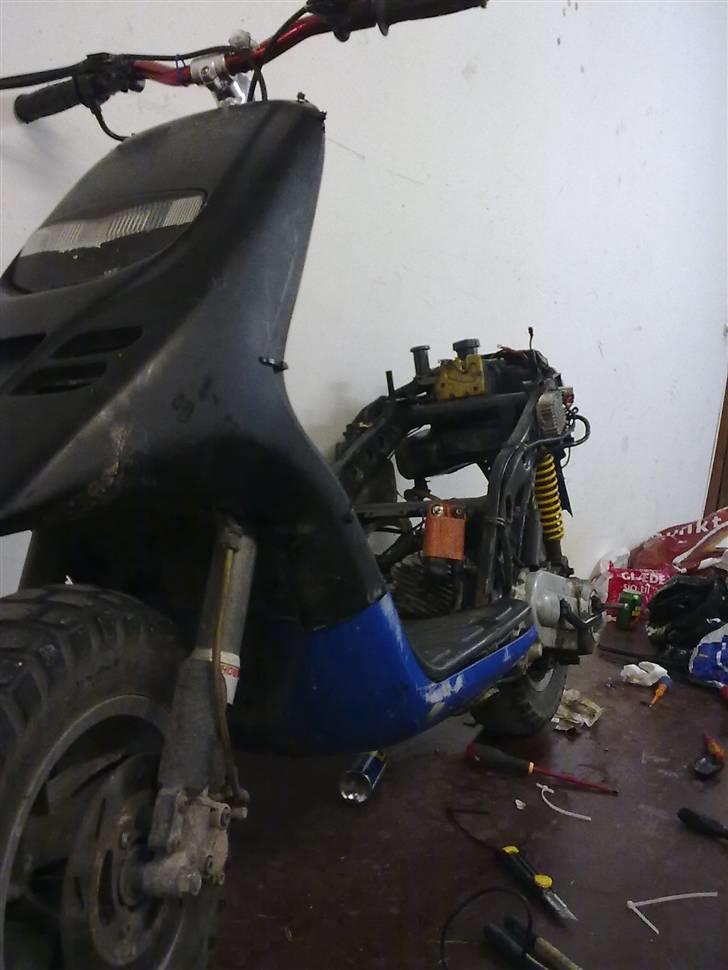 Piaggio Typhoon byttet - igang med at lave den :D billede 2