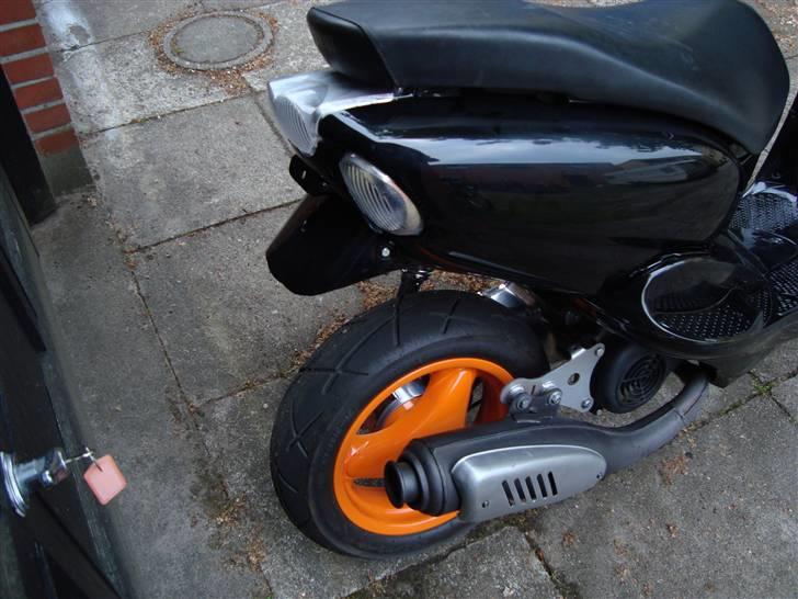 Yamaha Neos Black solgt :( billede 9