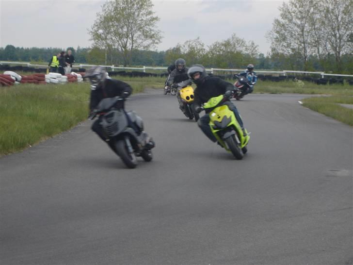 Yamaha jog rr 23,97hk solgt billede 11