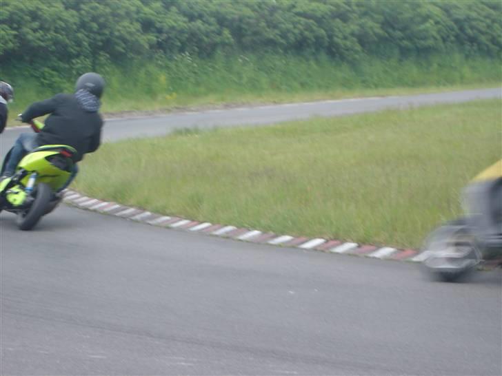 Yamaha jog rr 23,97hk solgt billede 12