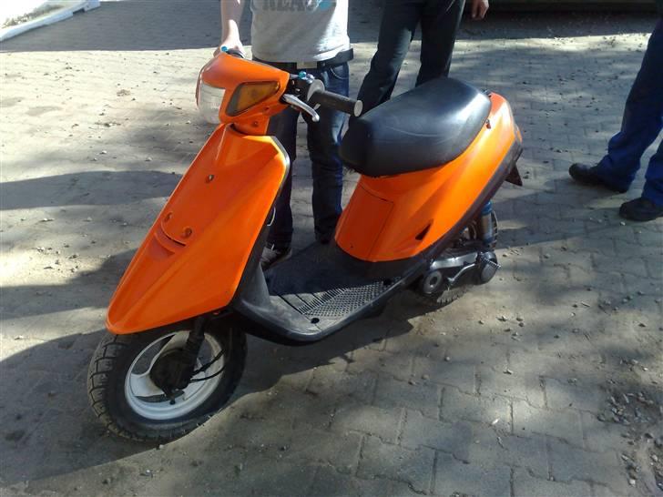 Yamaha jog (BYTTET) billede 4