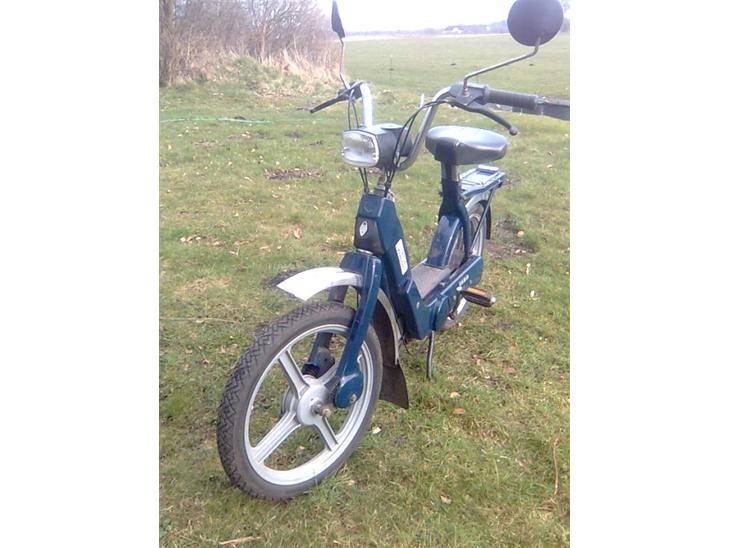 {{currentPhoto.altText}} billede {{currentPhoto.number}}