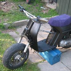 Yamaha bws/melody solgt