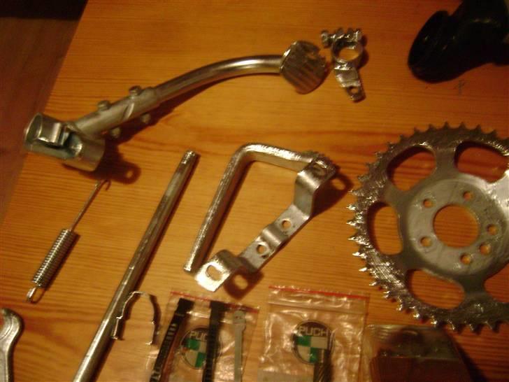 Puch VZ50 PROJEKT - lidt af de størrer galvadele billede 13