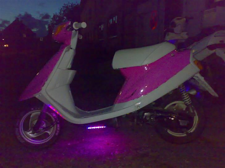 Yamaha Jog FS *SOLGT* - Før den fik nye skjolde osv billede 12