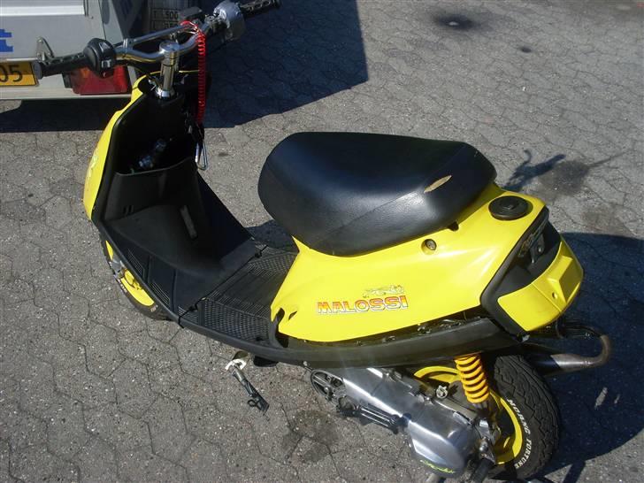 Yamaha Jog Fs MHR - Splittet! - Fotograf : Daniel ROTTENBURG Hansen billede 2