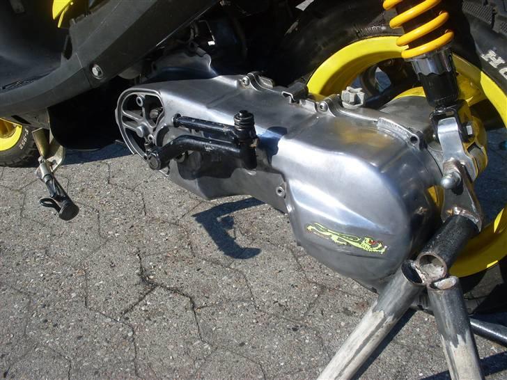 Yamaha Jog Fs MHR - Splittet! - Fotograf : Daniel ROTTENBURG Hansen billede 6