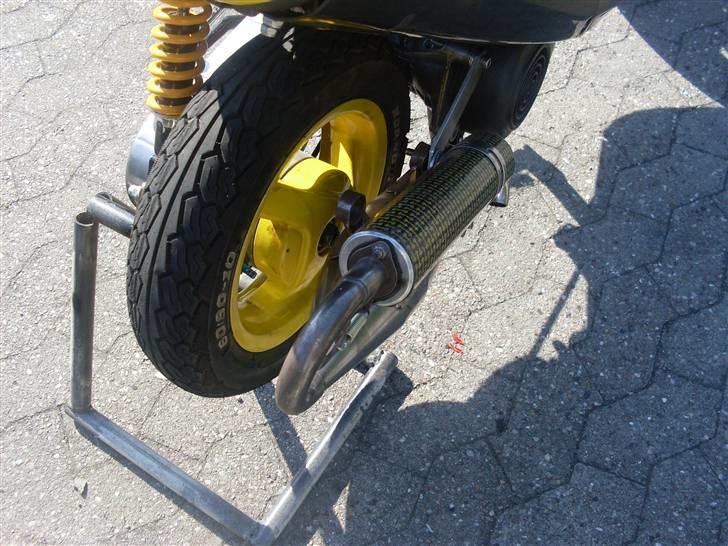 Yamaha Jog Fs MHR - Splittet! - Fotograf : Daniel ROTTENBURG Hansen billede 7