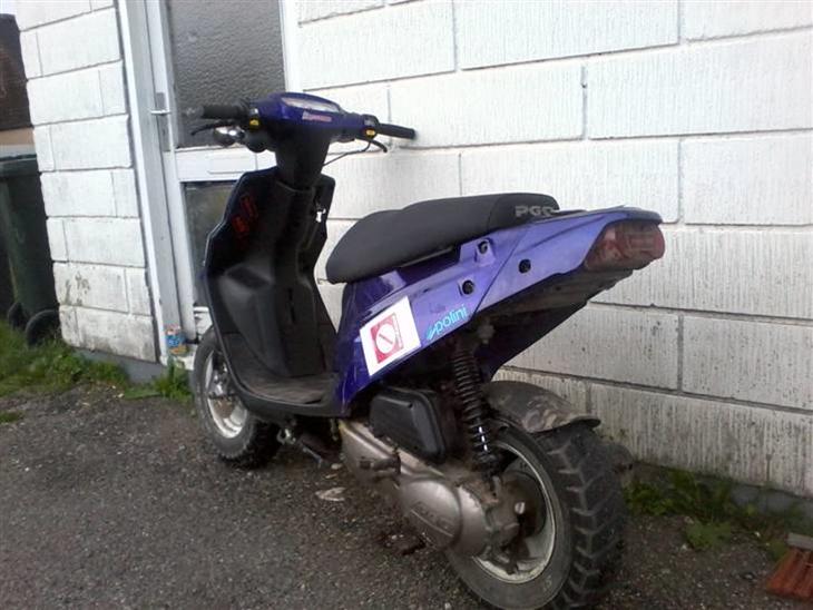 {{currentPhoto.altText}} billede {{currentPhoto.number}}