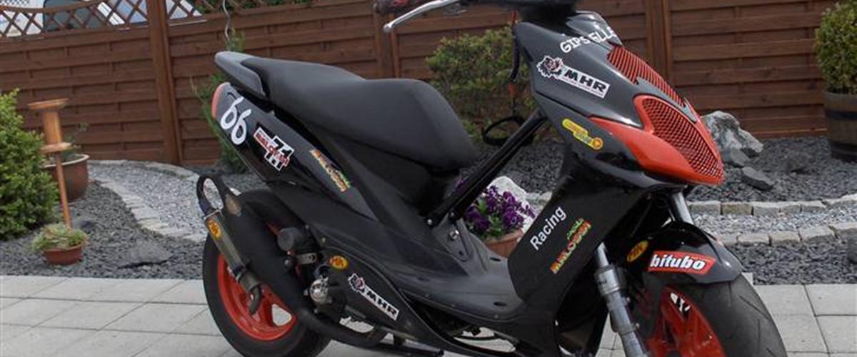 Yamaha jog RR SOLGT - 2008 - bruger den til bane race.