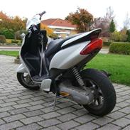 Yamaha Jog R (STJÅLET d 8/6-9/6)