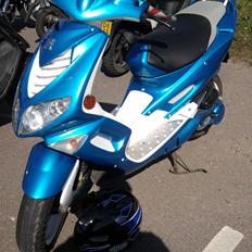 Peugeot Speedfight 2 Blue Magic 