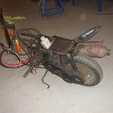 Suzuki Address Custom  (SOLGT)