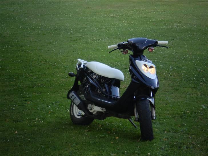 PGO Hot 50 billede 1