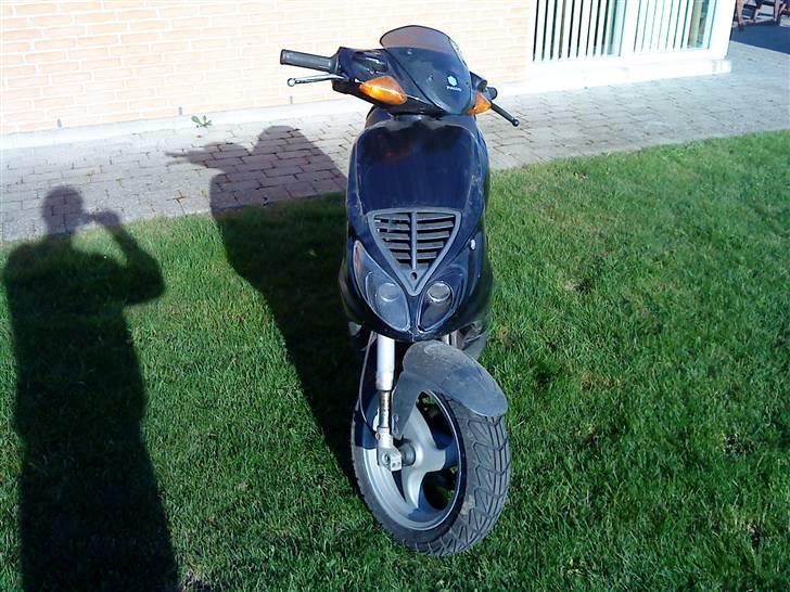 Piaggio nrg mc 3 [solgt] billede 7