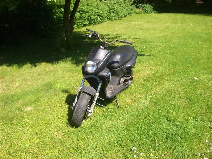 Yamaha slider SOLGT billede 2