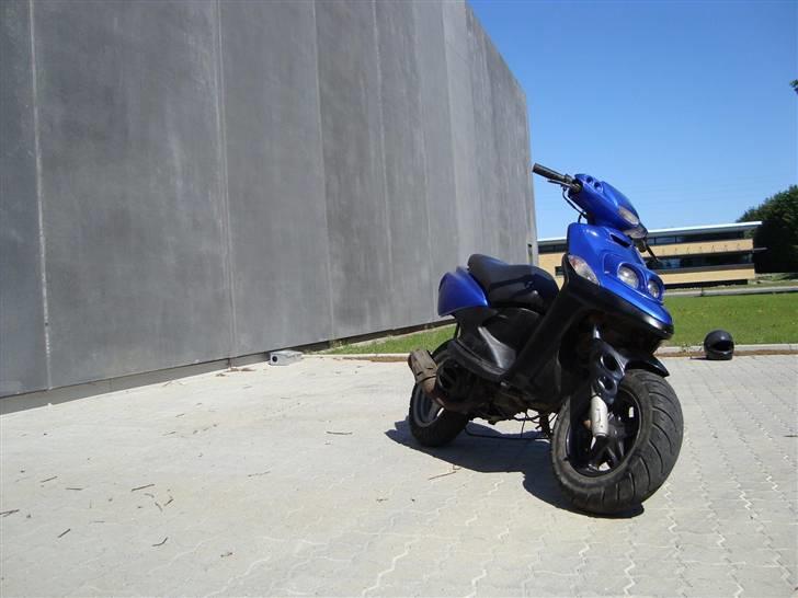 Yamaha Bws NG - Bundskjold vil blive monteret efter en gang maling. billede 1