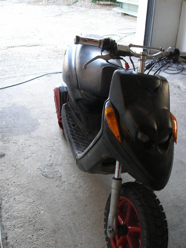 Yamaha Bæveren $ Byttet - Efter at jeg har malet hende,, dog er hun støvet xD  billede 12