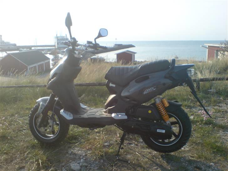 PGO PMX Naked billede 8