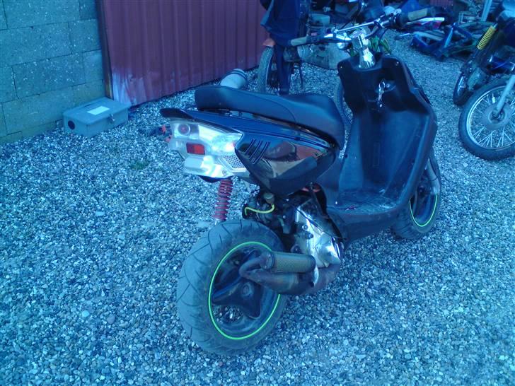 Yamaha bws ng solgt billede 3