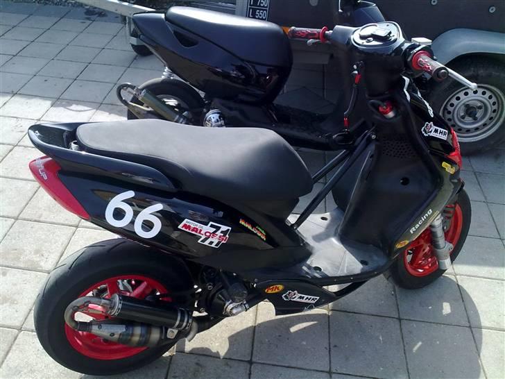 Yamaha jog RR SOLGT billede 3