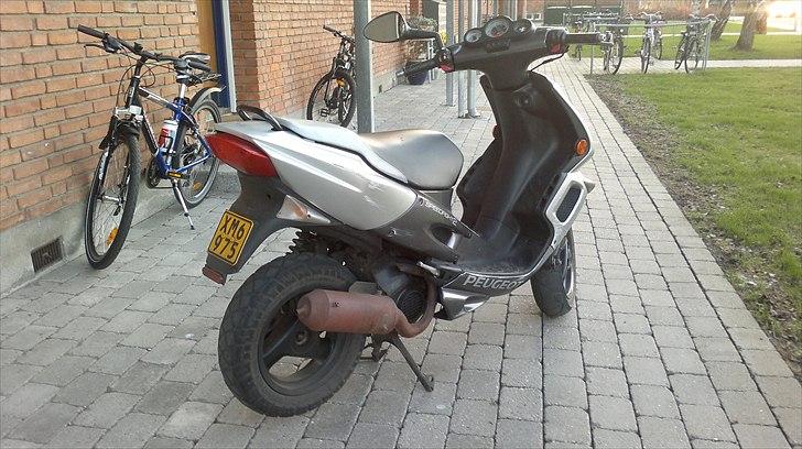 Peugeot speedfight 2 solgt billede 5