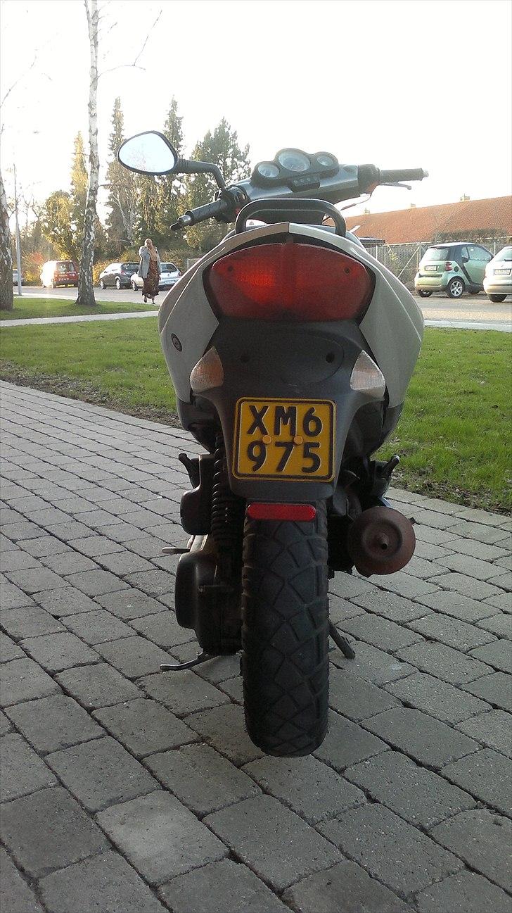 Peugeot speedfight 2 solgt billede 6