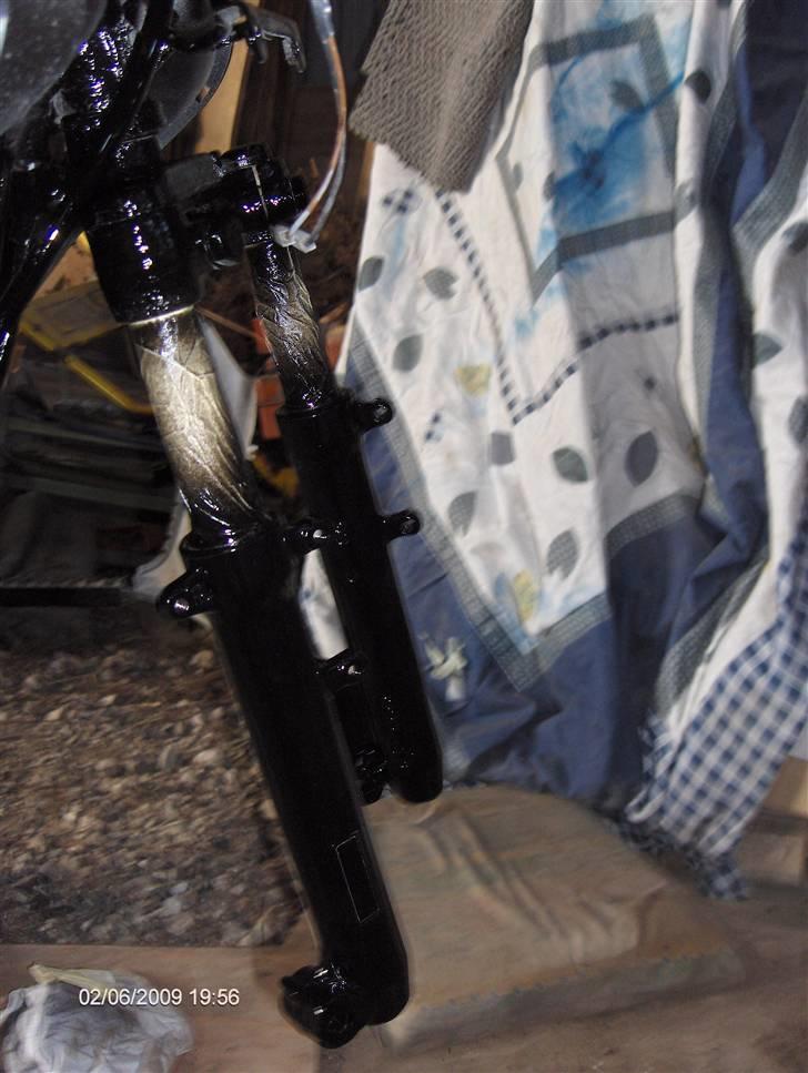 Yamaha jog r solgt - malet gaffelben billede 10