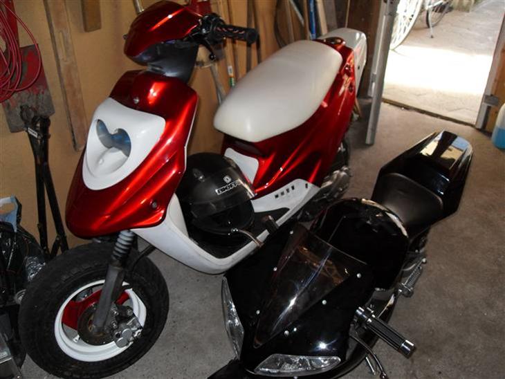 {{currentPhoto.altText}} billede {{currentPhoto.number}}