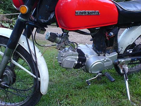 Honda CD50 (125cc) SOLGT billede 1