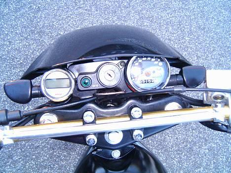 Suzuki Street Magics er stjålet! - Hebo guld-styr og omdr. tæller.. wow billede 9