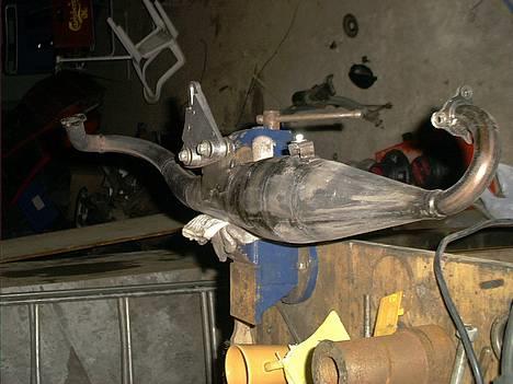 Yamaha Jog *Solgt* - Udstødning før nedpudsning! billede 9