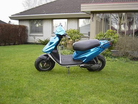 PGO Hot 50 SOLGT - og matalic blå igen... billede 8