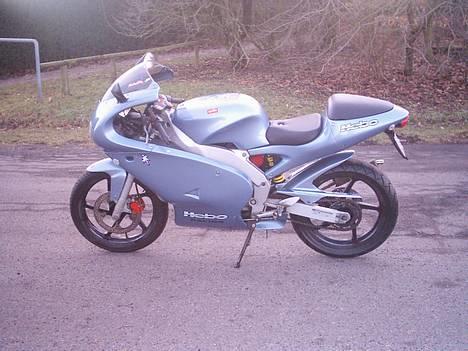 Aprilia RS50 SOLGT - Smid en stemme = )  billede 3