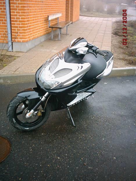 Yamaha Aerox billede 8