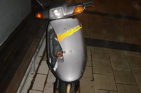 Honda Vision - Her kan man så se hvad der sker når folk nakker ens scooter... billede 2