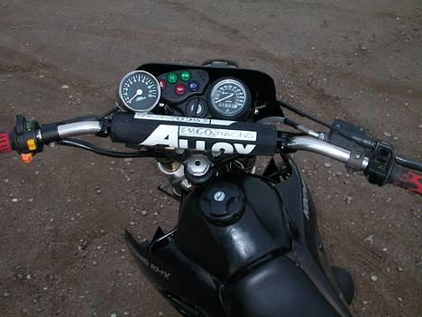 Suzuki Koenig'RMX LC "solgt" - Analog RPM, mangler dog at sætte vandtemp måler til. billede 6