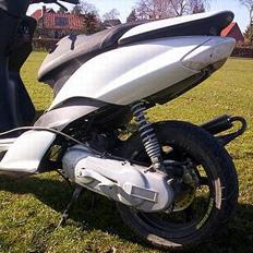 Yamaha Jog R **Fredes**