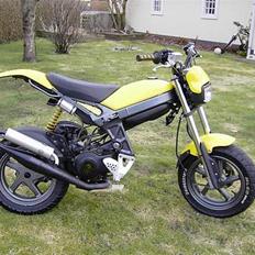 Suzuki Street Magic - Solgt