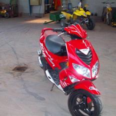 Peugeot speedfight (solgt)