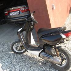 Yamaha bws. nakket:(