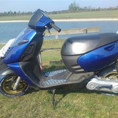 Aprilia sonic TILSALG