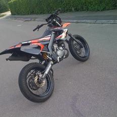 Derbi Senda SM LC DD SOLGT