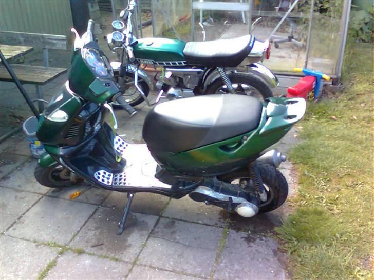 Aprilia Sonic [ SOLGT ] billede 2