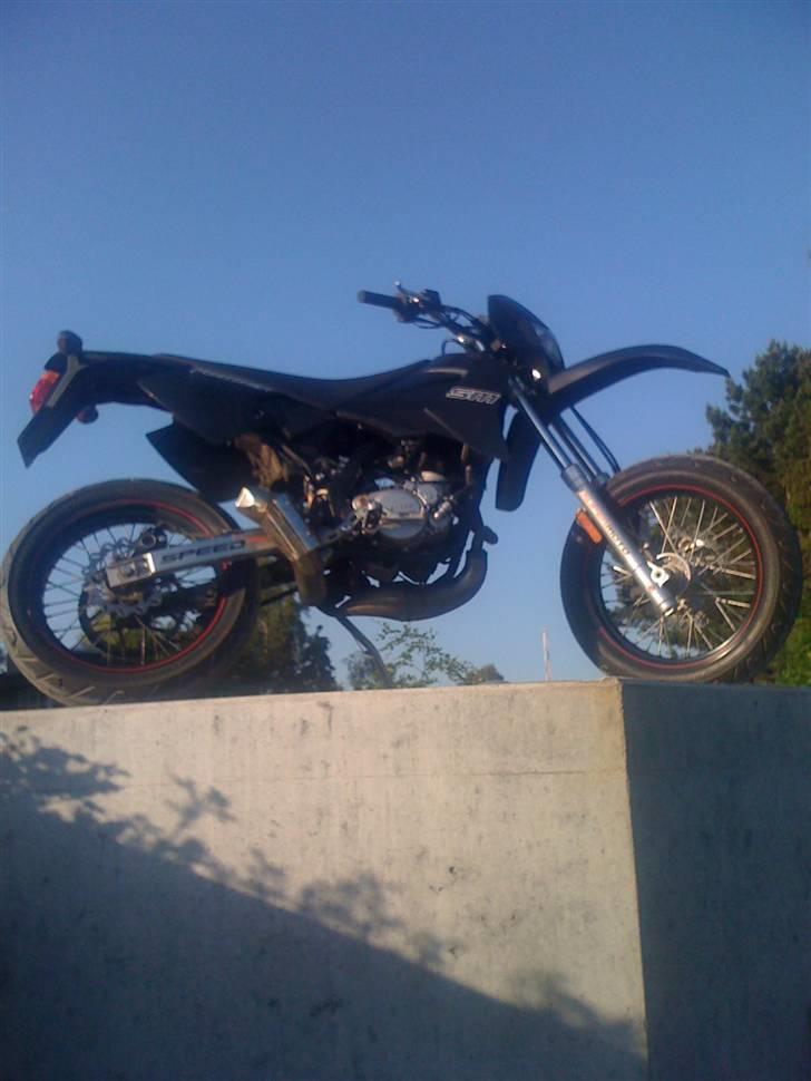 CPI SM SuperMotard Byttet billede 2